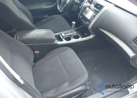 2013 Nissan Altima 2.5 Sv z USA, uszkodzony, nr VIN 1N4AL3AP8DC299675